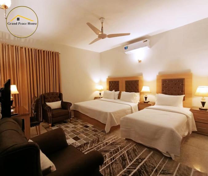 Grand Peace House II Bed & Breakfast Islamabad Exterior foto