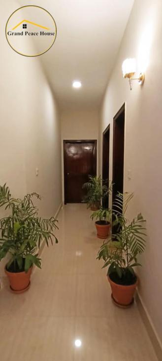 Grand Peace House II Bed & Breakfast Islamabad Exterior foto