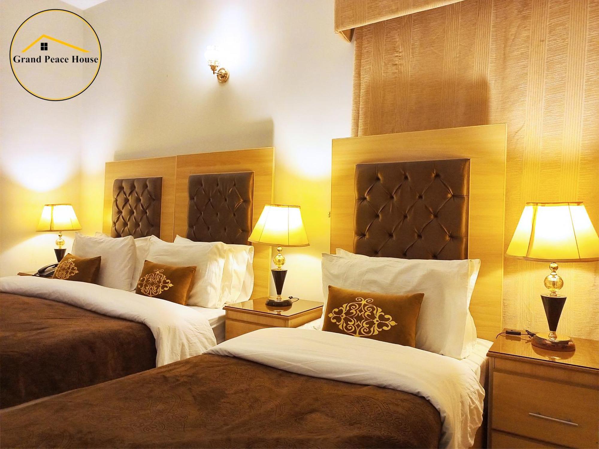 Grand Peace House II Bed & Breakfast Islamabad Exterior foto